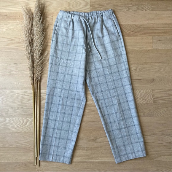 Aritzia Pants - The Group by Babaton Grey Plaid Trousers